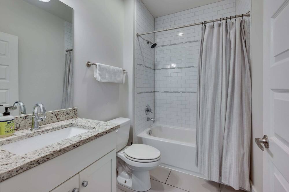 Photo of Bathroom in East Hill