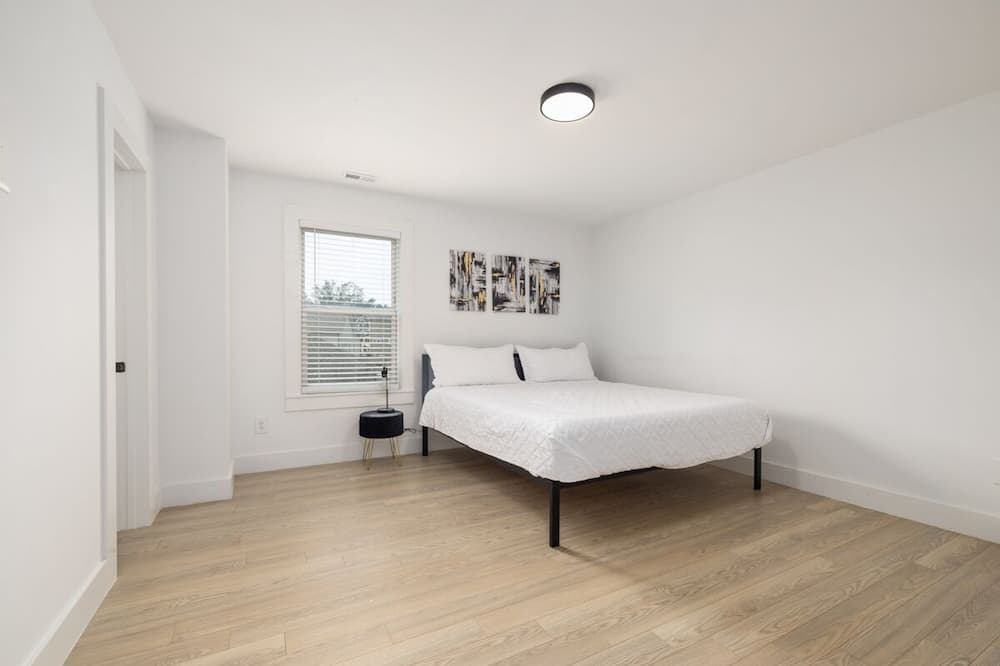 Photo of Bedroom in Rolesville