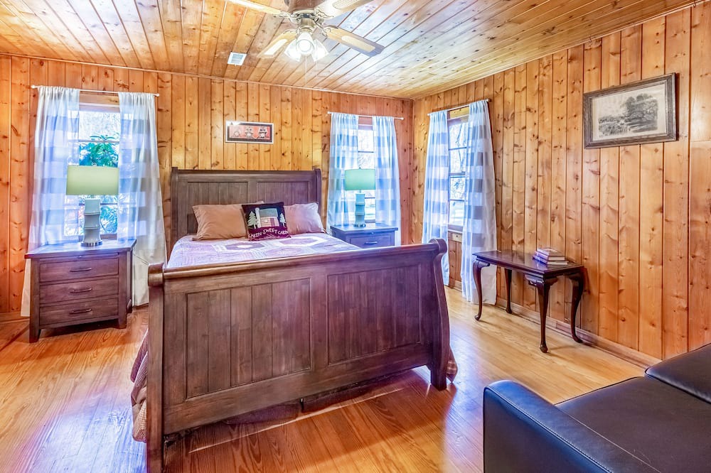 Photo of Others in Maggie Valley