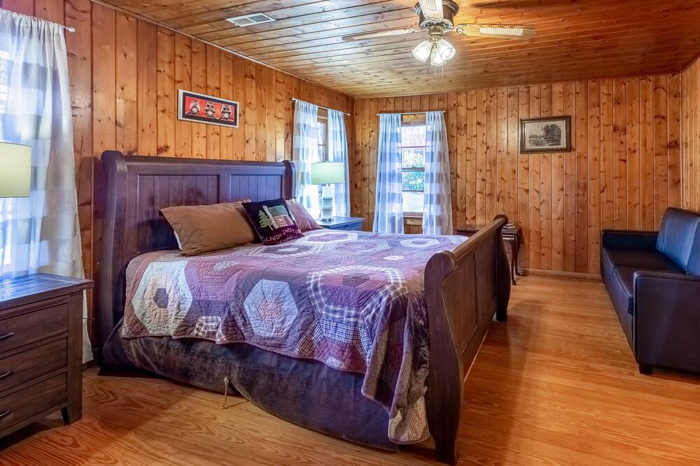 Photo of Others in Maggie Valley