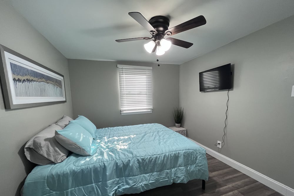 Photo of Bedroom in Southwest Raleigh