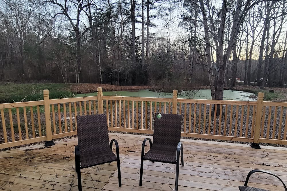 Photo of Patio Balcony in Southwest Raleigh