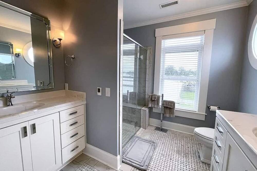 Photo of Bathroom in White Lake