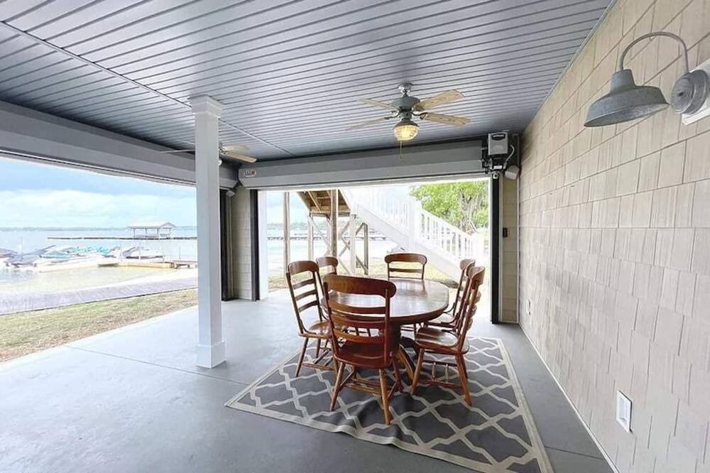 Photo of Outdoor in White Lake