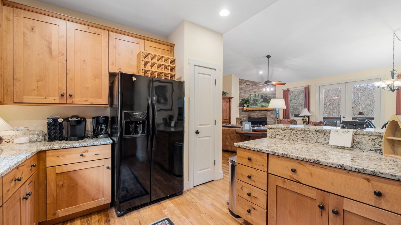 Photo of Kitchen in Bear Lake Reserve
