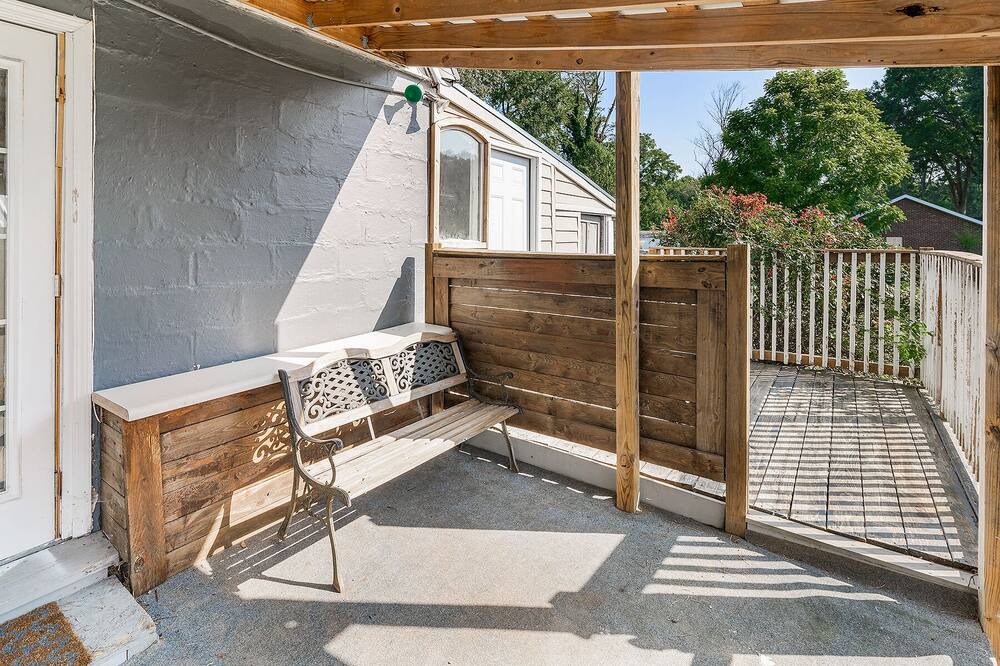 Photo of Patio Balcony in Belmont