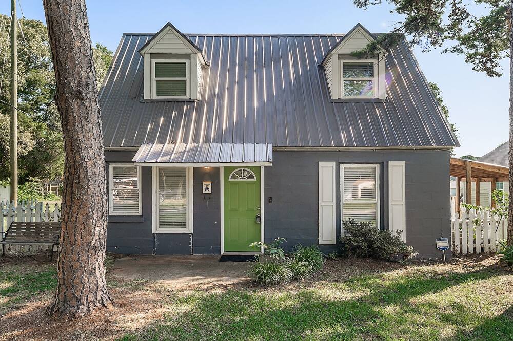 Photo of Outdoor in Belmont