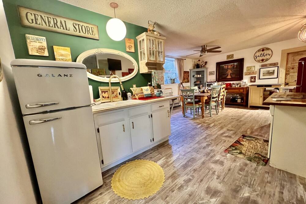 Photo of Kitchen in Gerton