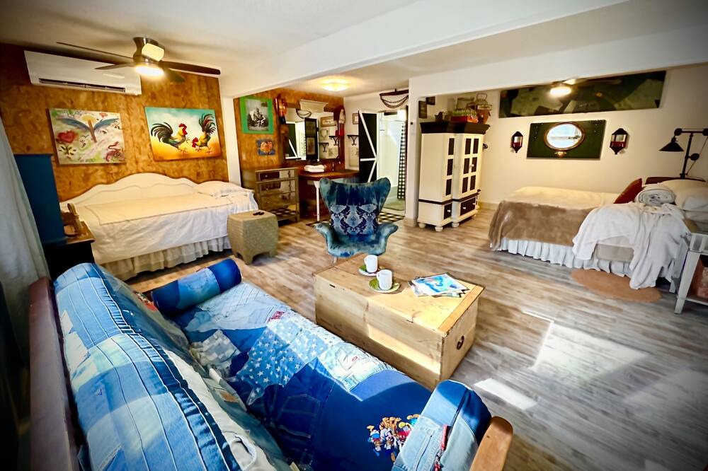 Photo of Livingroom in Gerton