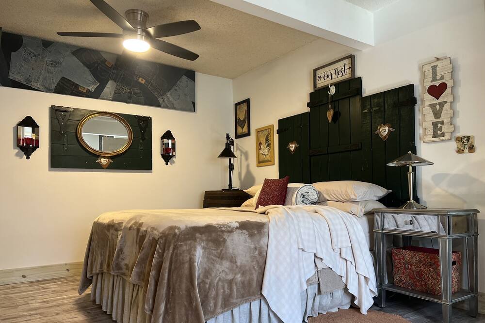 Photo of Bedroom in Gerton