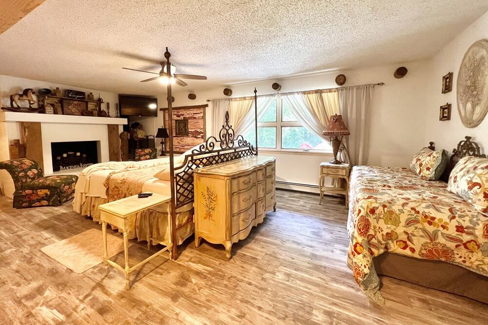 Photo of Bedroom in Gerton