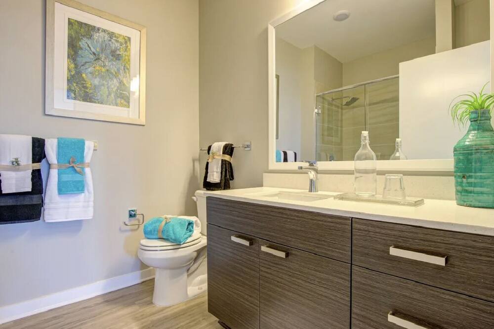 Photo of Bathroom in Wesley Heights