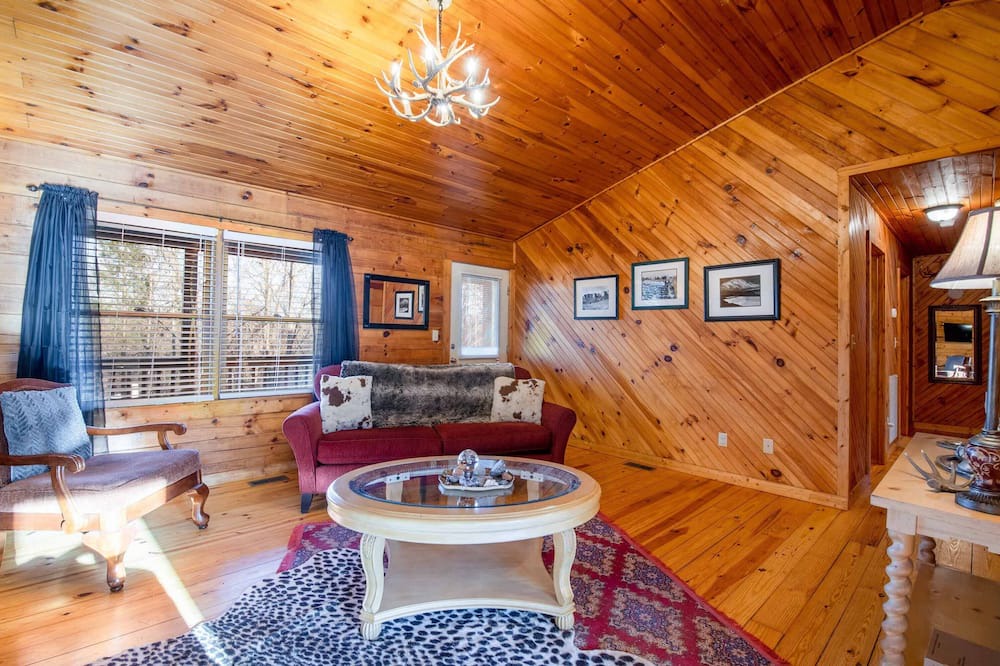 Photo of Bedroom in Burnsville