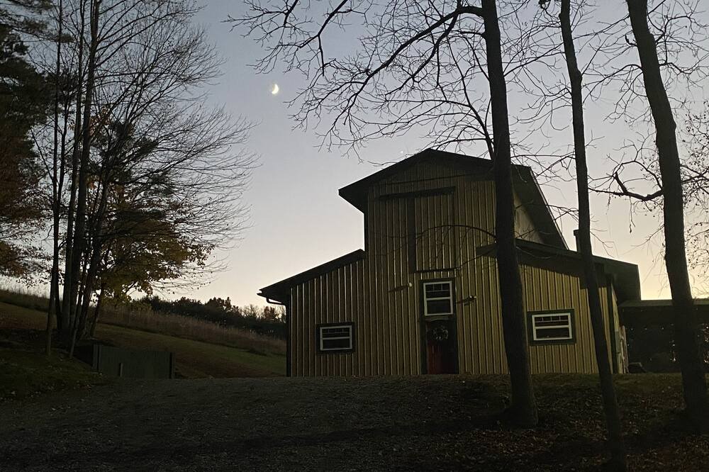Photo of Outdoor in Mars Hill