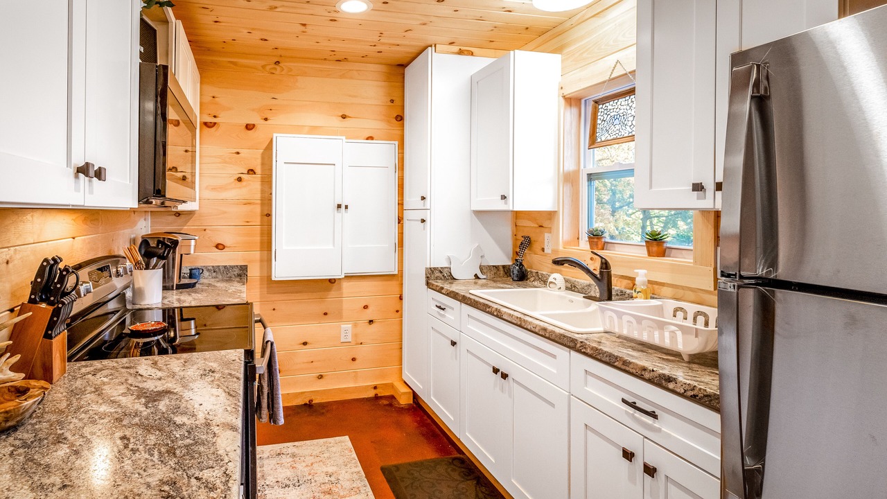 Photo of Kitchen in Scaly Mountain