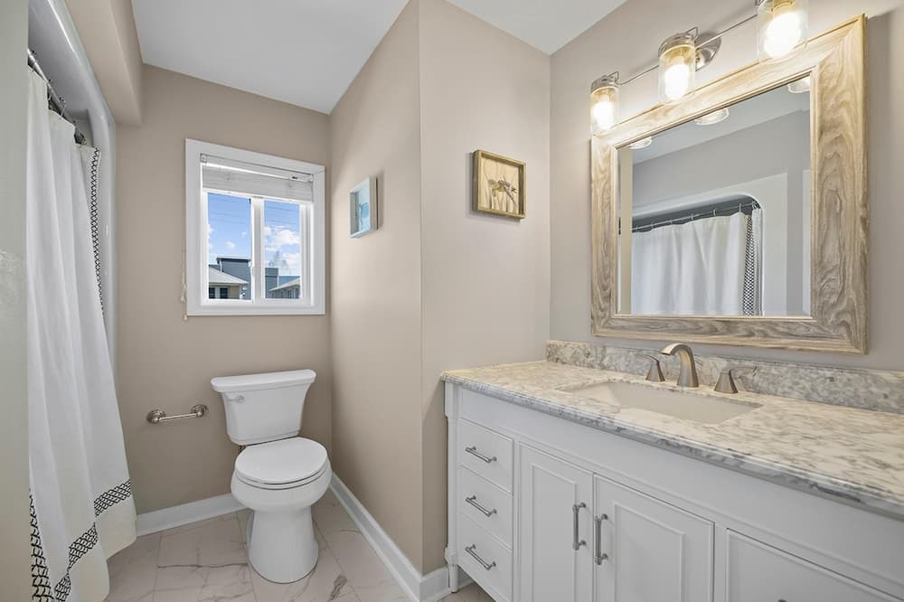 Photo of Bathroom in Surf City