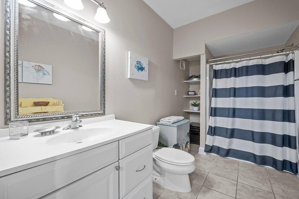 Photo of Bathroom in Surf City