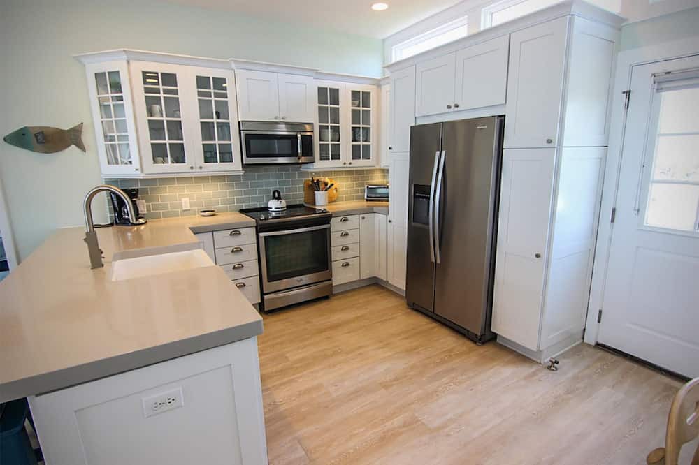 Photo of Kitchen in Shell Island