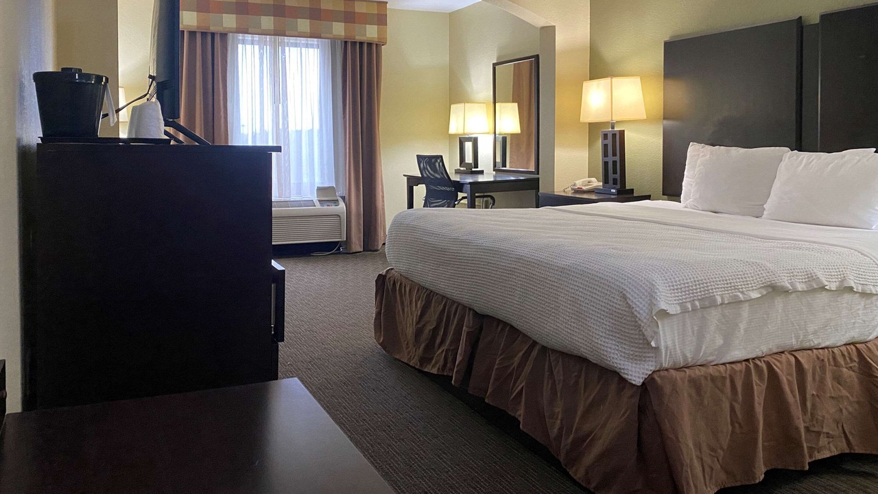 Photo of Bedroom in Conover