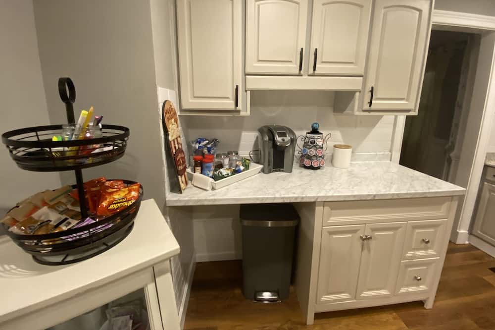 Photo of Kitchen in Raintree