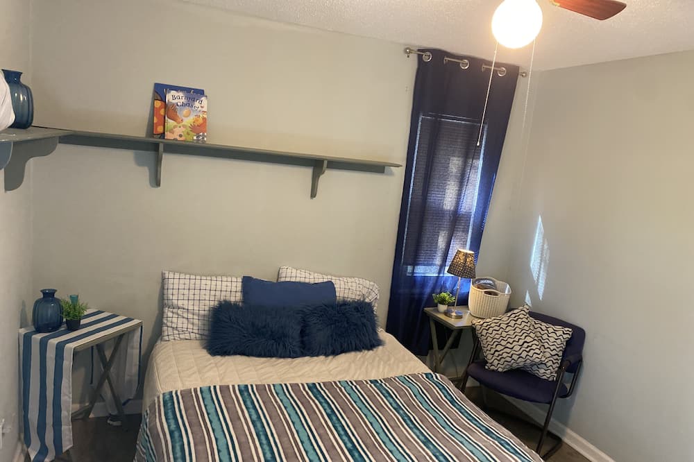 Photo of Bedroom in Raintree