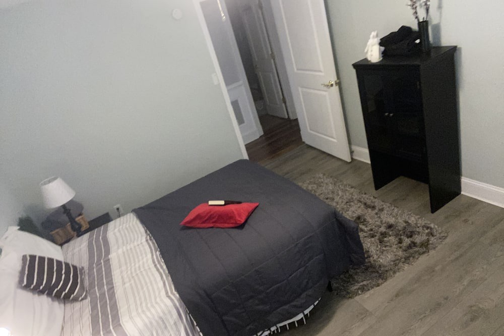 Photo of Bedroom in Raintree