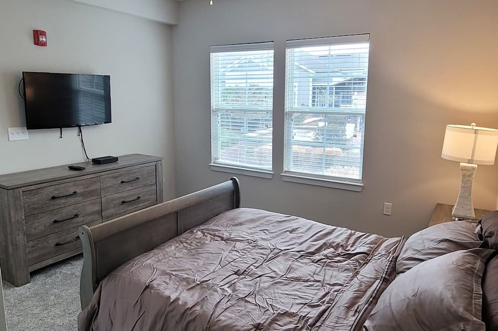 Photo of Bedroom in Umstead