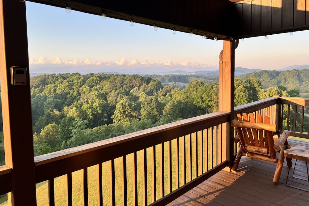 Photo of Patio Balcony in Piney Creek