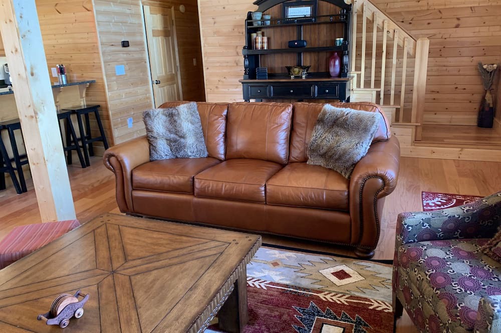 Photo of Livingroom in Piney Creek