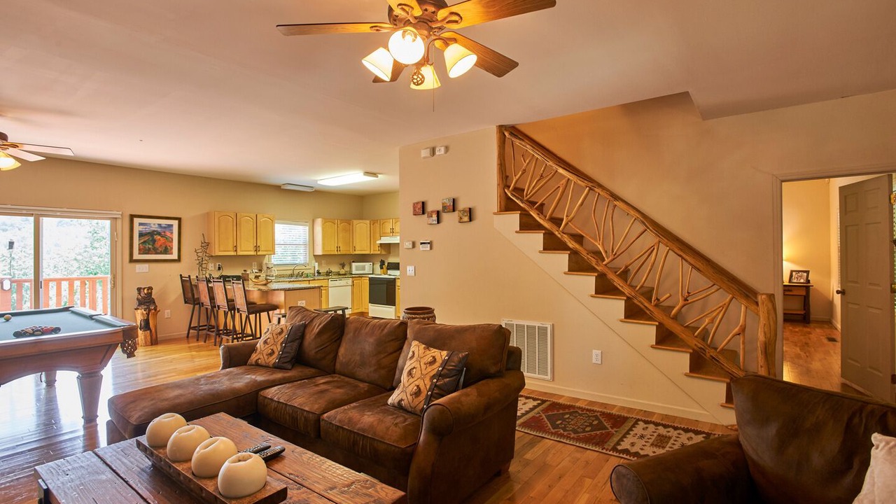 Photo of Livingroom in Apple Ridge
