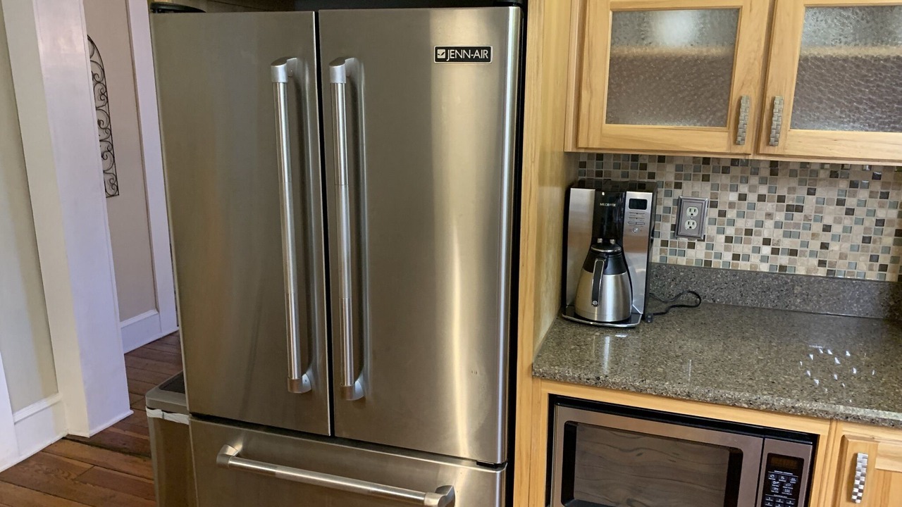 Photo of Kitchen in East End - Valley Street