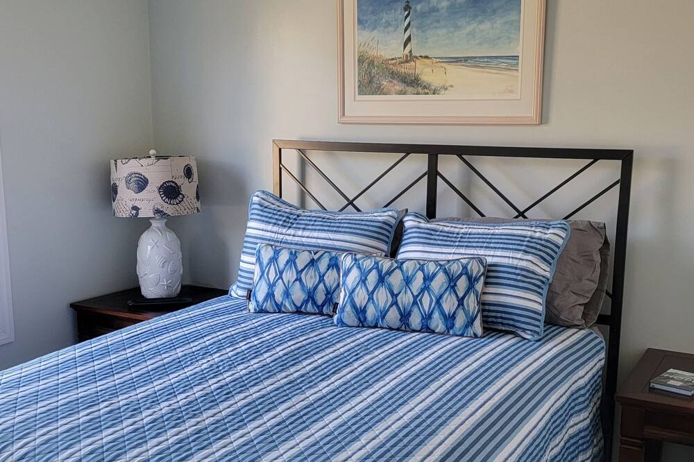 Photo of Bedroom in Stacy