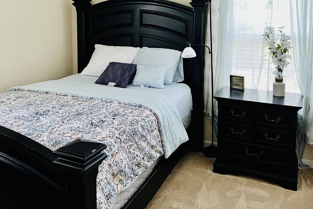 Photo of Bedroom in Portsmouth