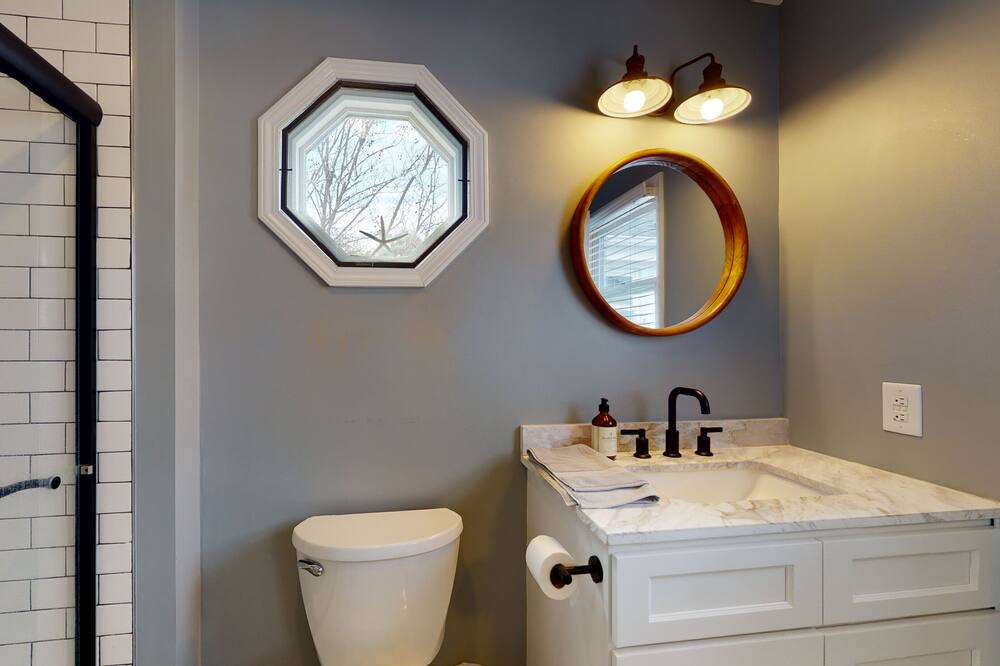 Photo of Bathroom in Swansboro