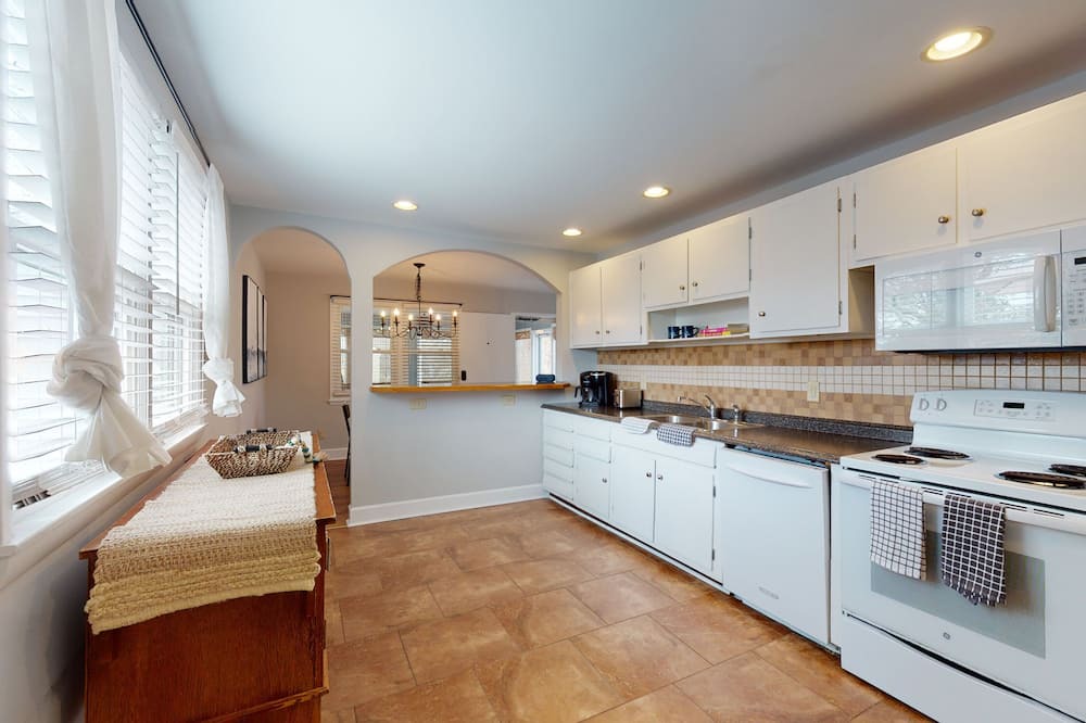 Photo of Kitchen in Swansboro