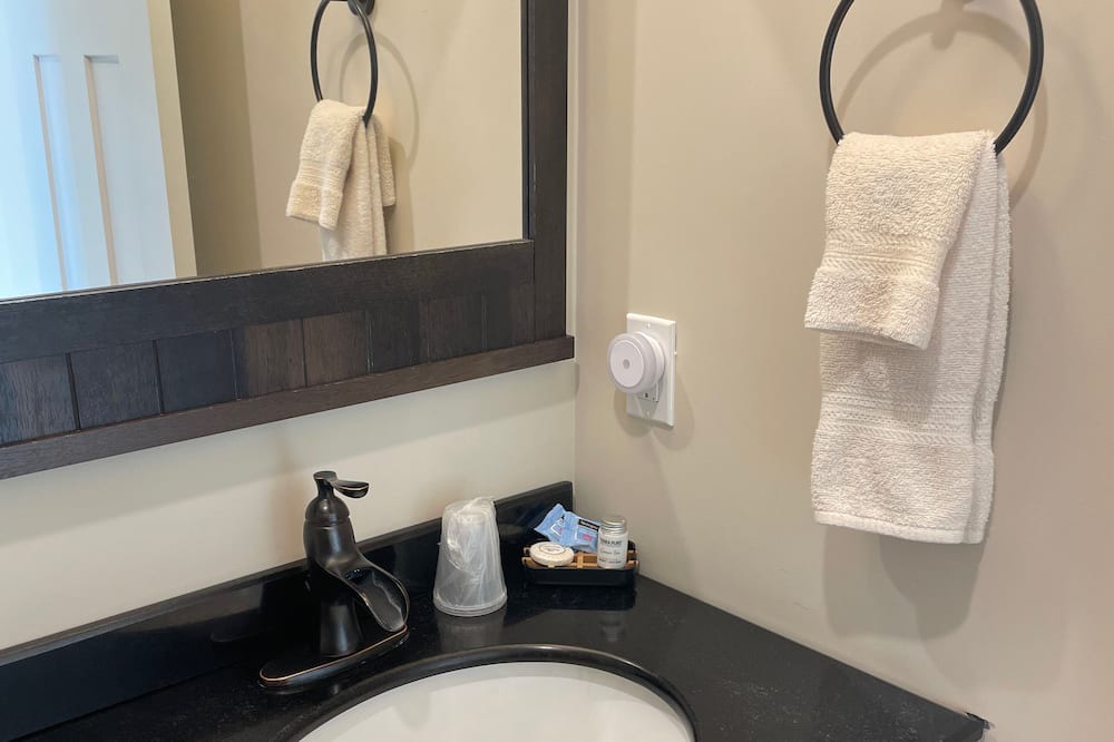 Photo of Bathroom in Weaverville