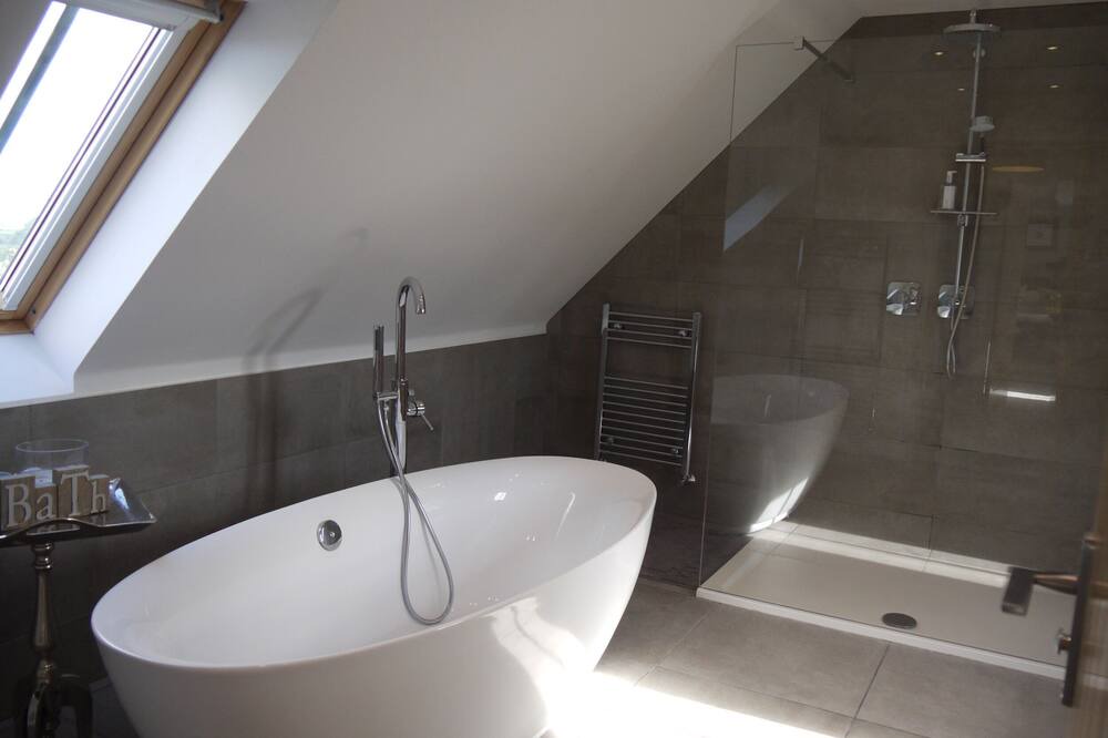 Photo of Bathroom in Backworth