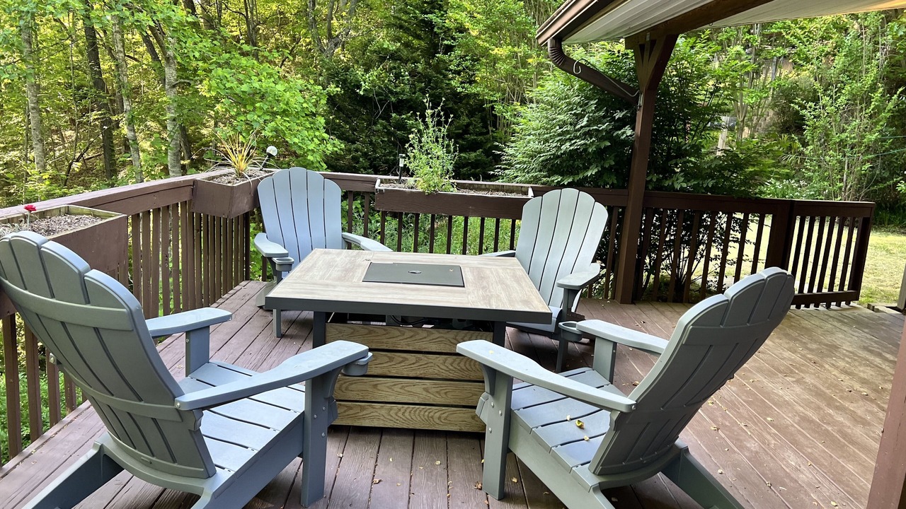 Photo of Outdoor in Maple Springs