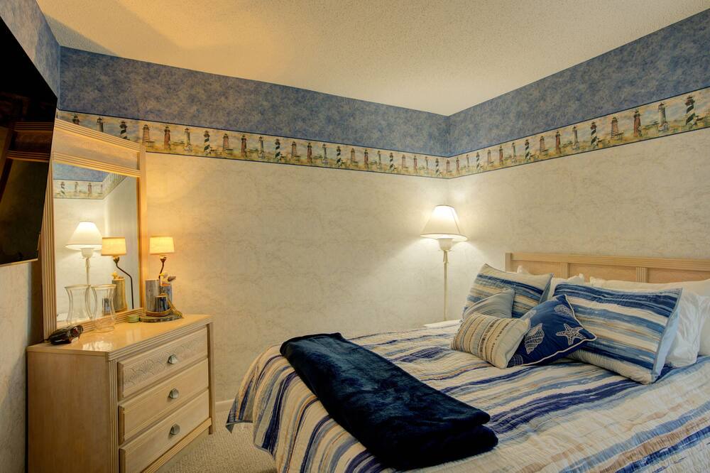 Photo of Bedroom in Sneads Ferry