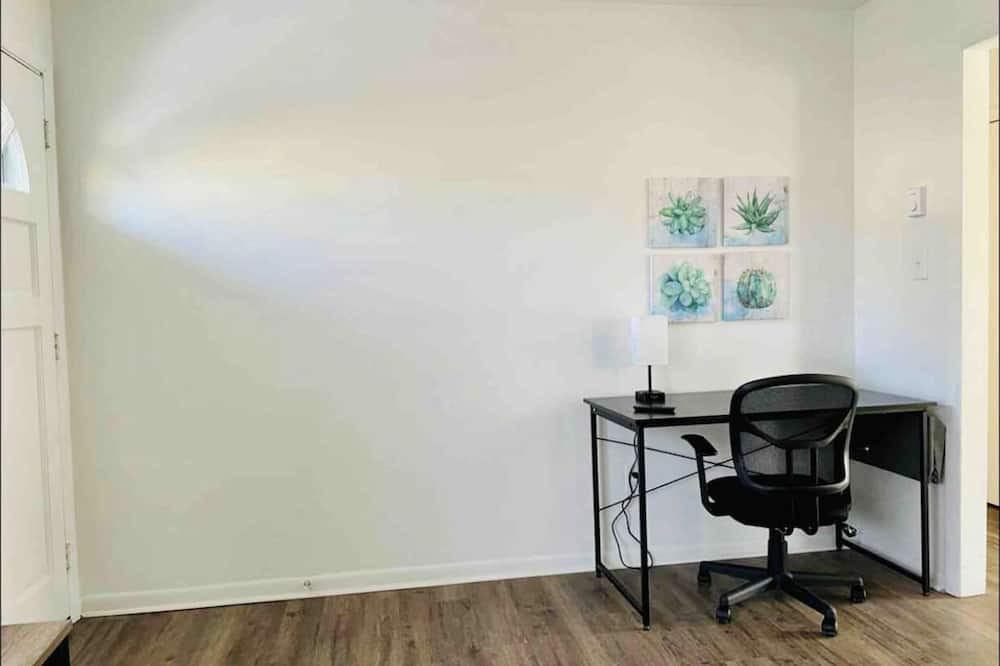 Photo of Bedroom in Eden