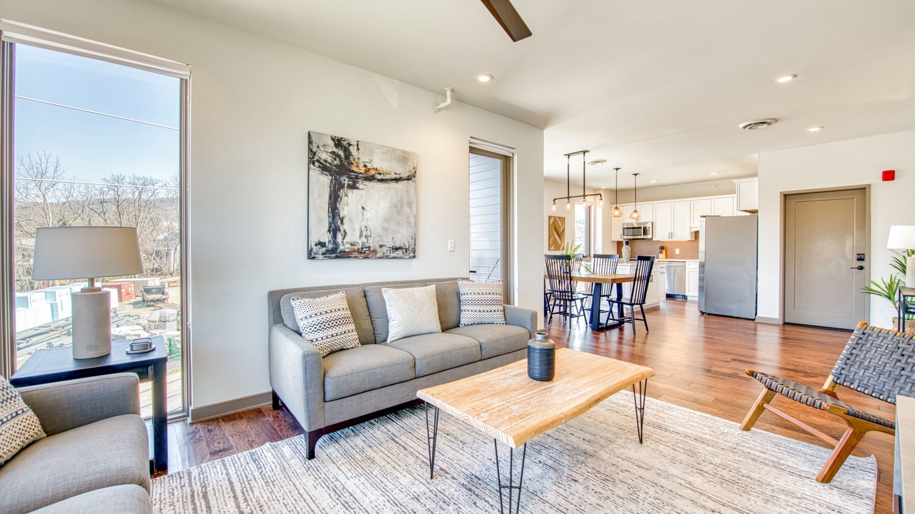 Photo of Livingroom in Historic Montford