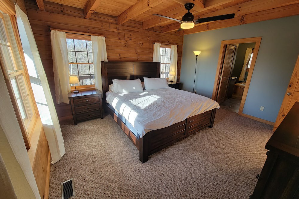 Photo of Bedroom in Green Mountain