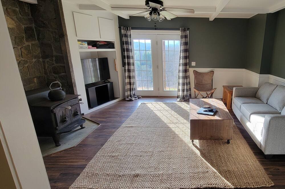 Photo of Livingroom in Green Mountain