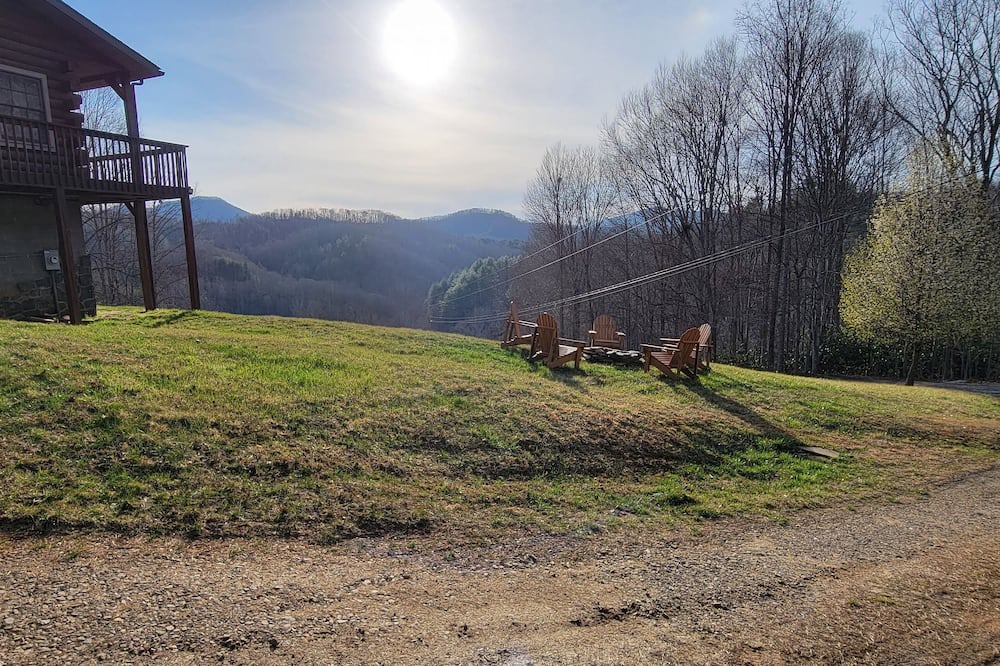 Photo of Outdoor in Green Mountain