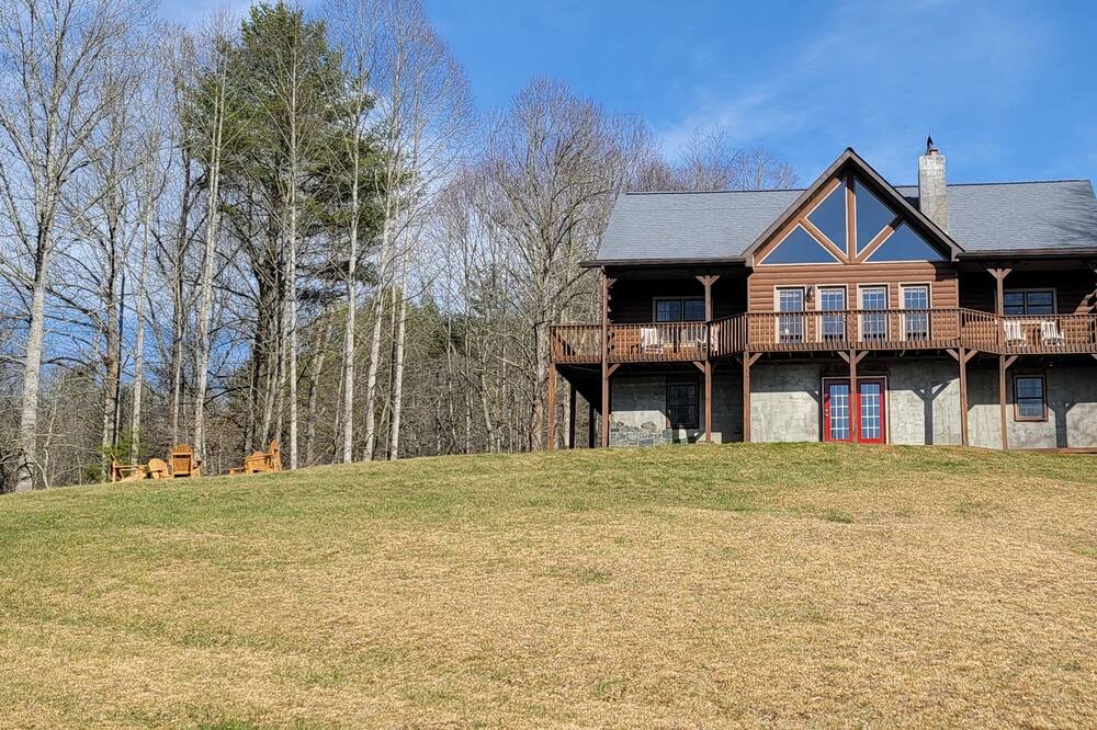 Photo of Outdoor in Green Mountain
