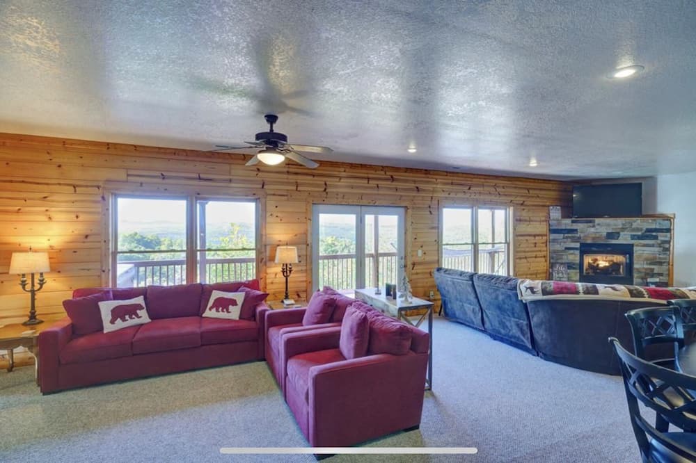Photo of Livingroom in Murphy