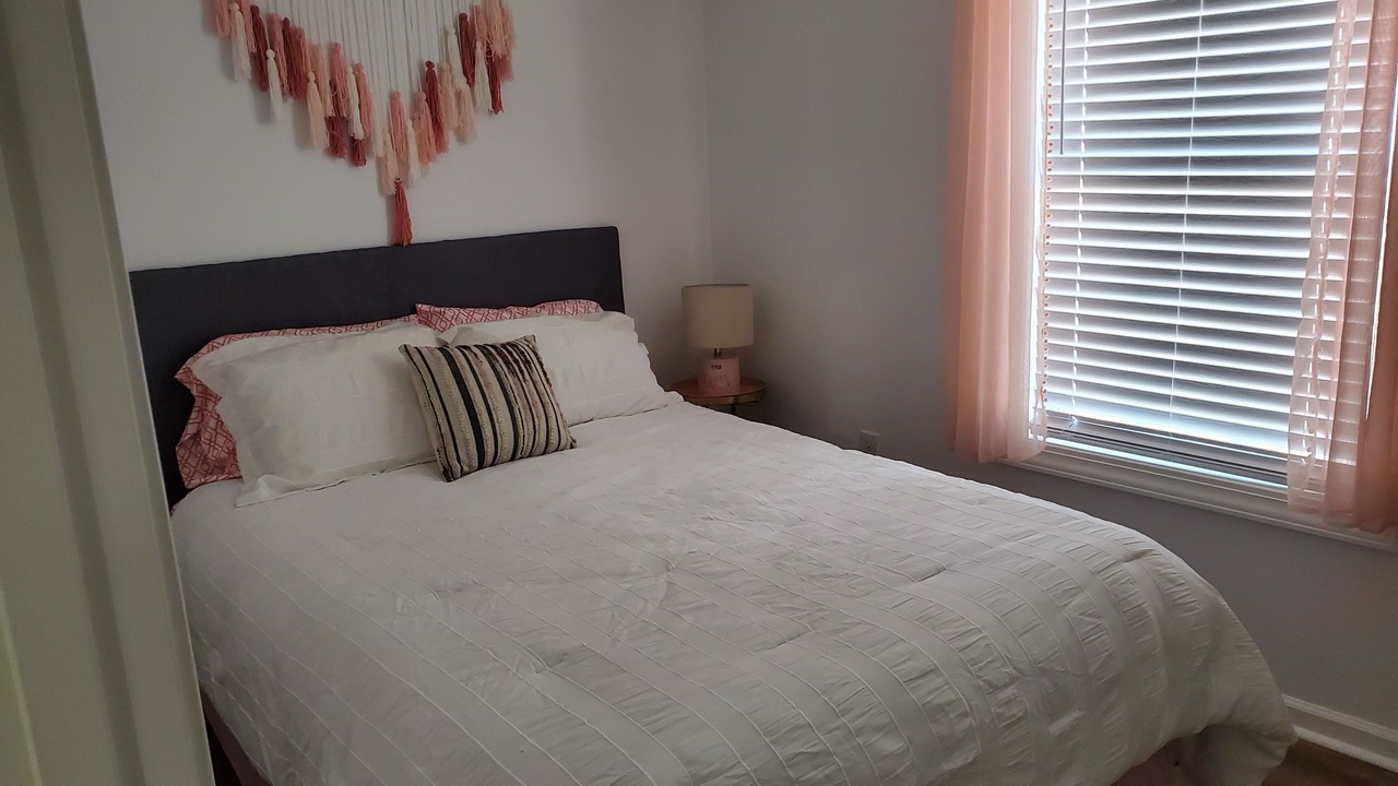 Photo of Bedroom in Decaturville