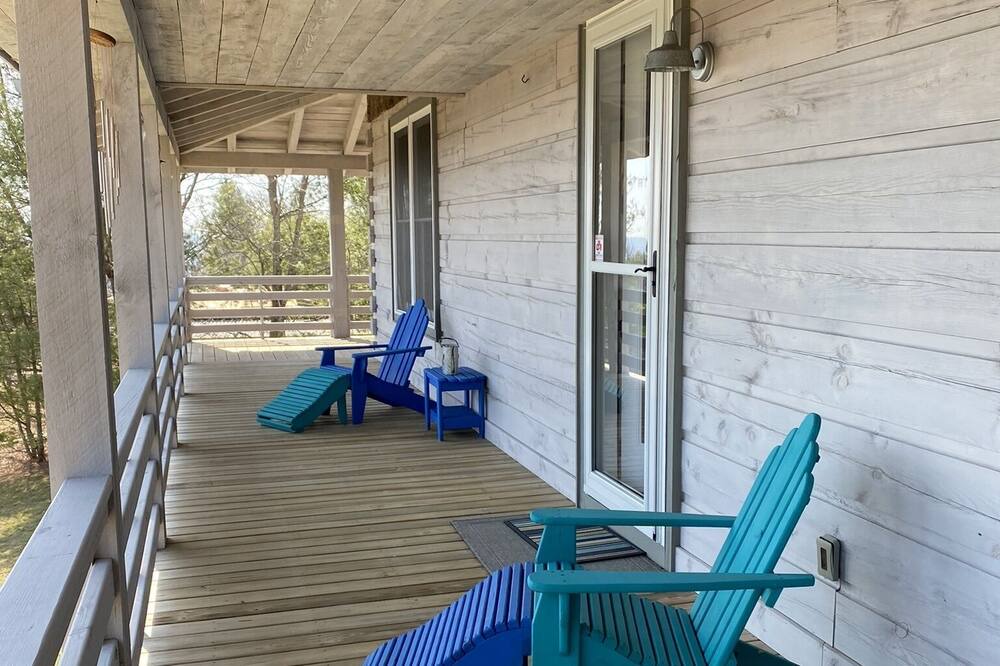 Photo of Patio Balcony in Newland