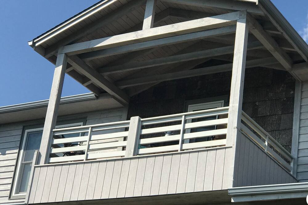 Photo of Outdoor in Newland