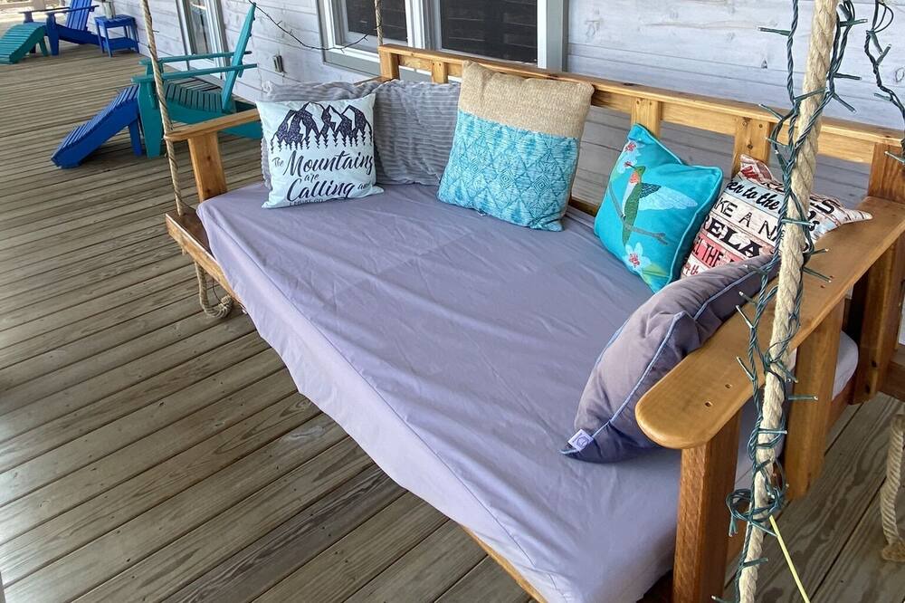 Photo of Patio Balcony in Newland